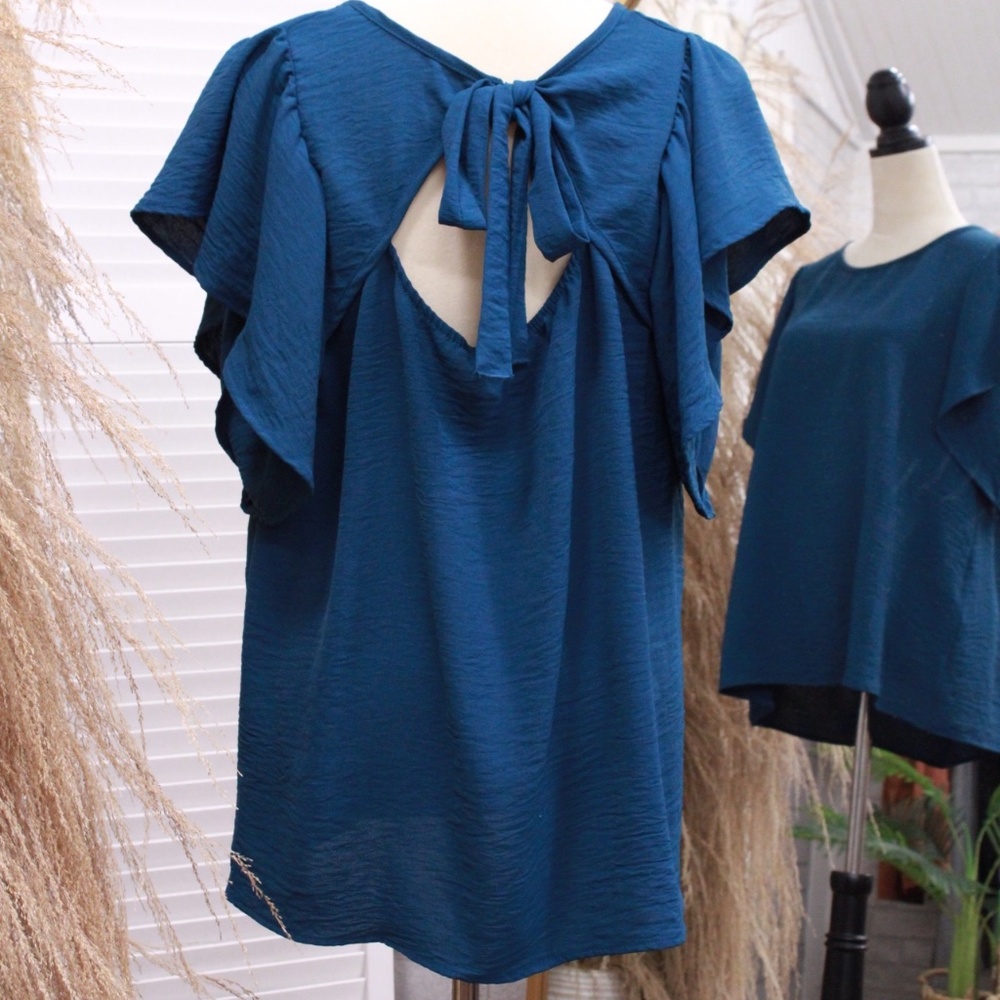 Bow-Back Swing Top